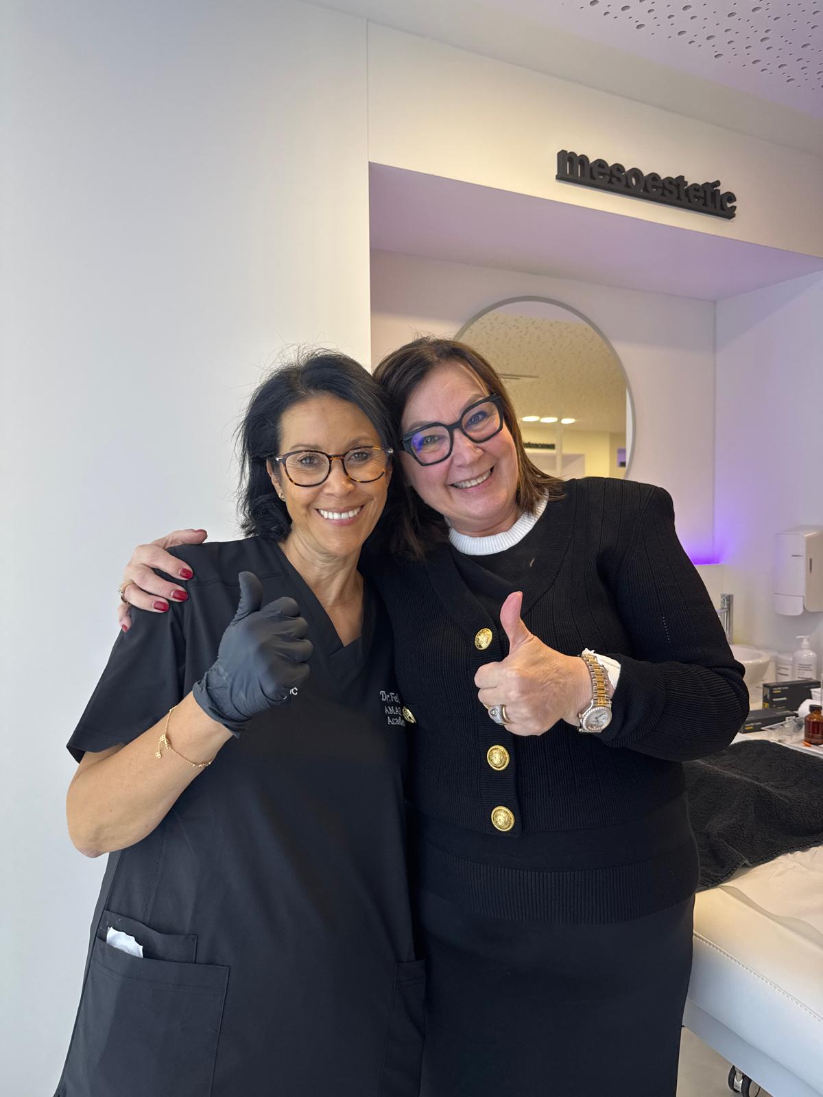 dr. Lieve Dams tijdens masterclass medisch-esthetische behandelingen met dr. Felah